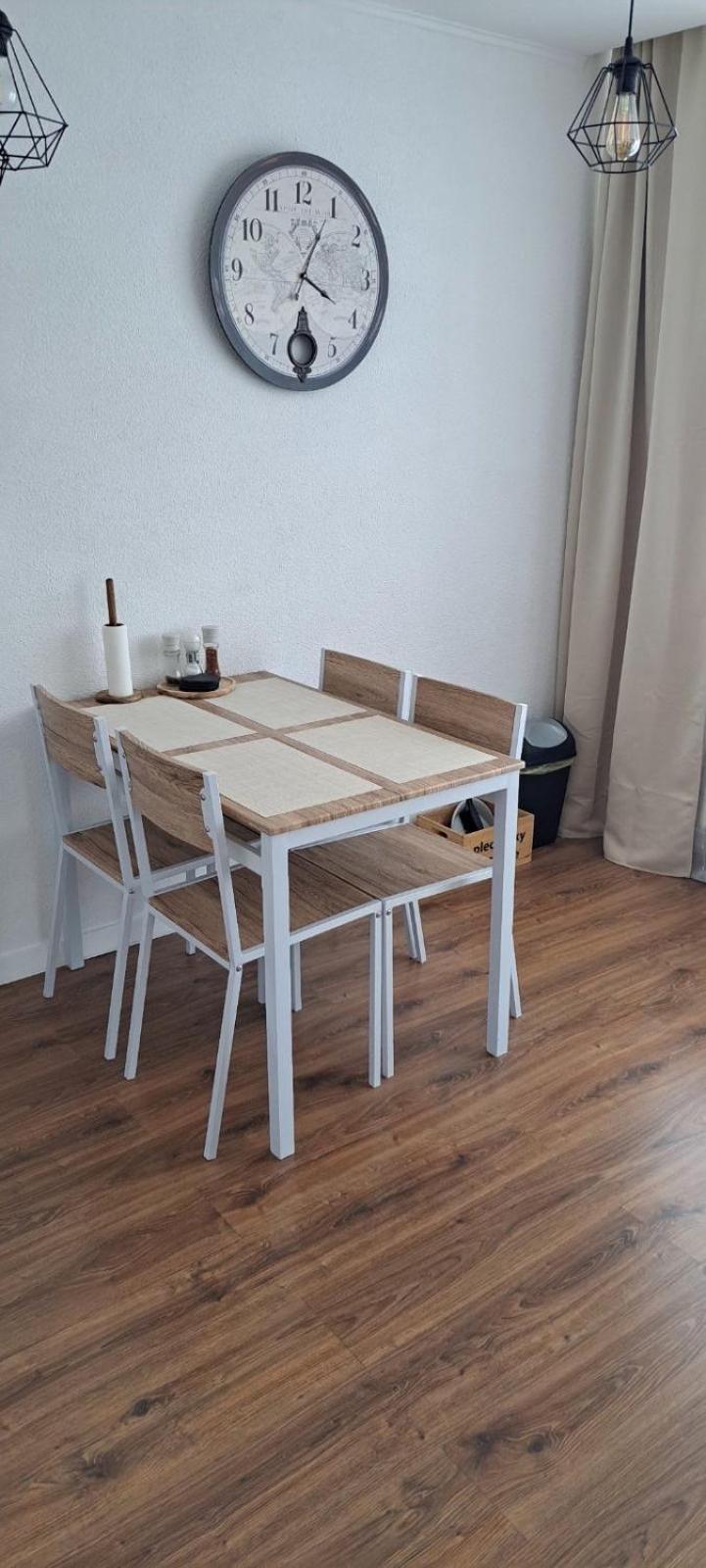 Utulny Apartman Blizko Centra มิคาโลเท ภายนอก รูปภาพ