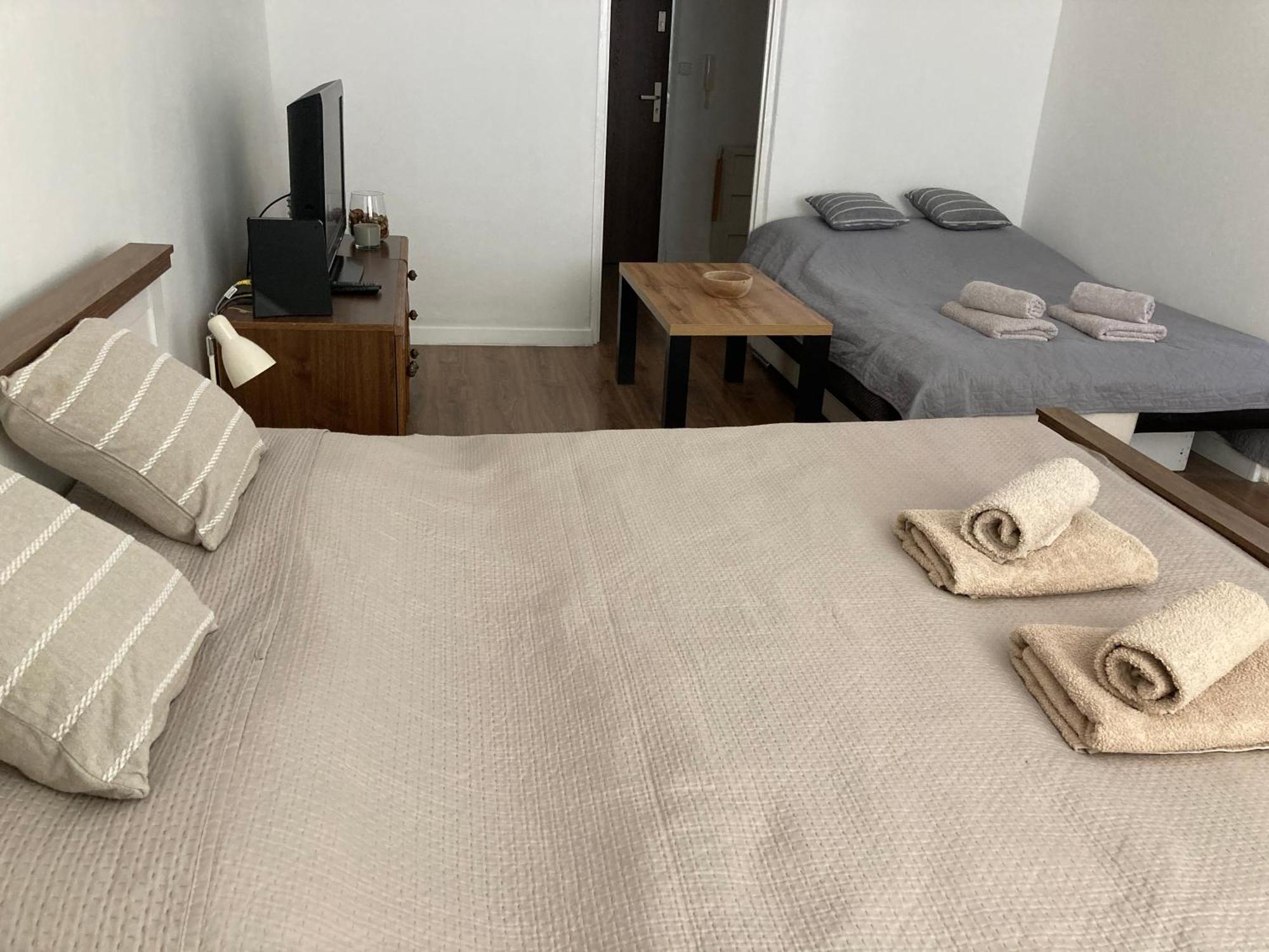 Utulny Apartman Blizko Centra มิคาโลเท ภายนอก รูปภาพ